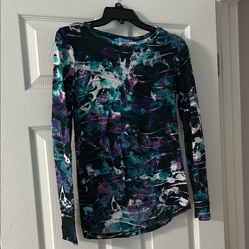 Woman’s Long Sleeve Top